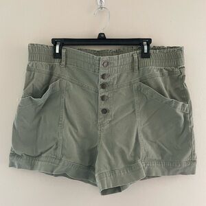 Women’s Knox Rose XL High-Rise Traveling Shorts